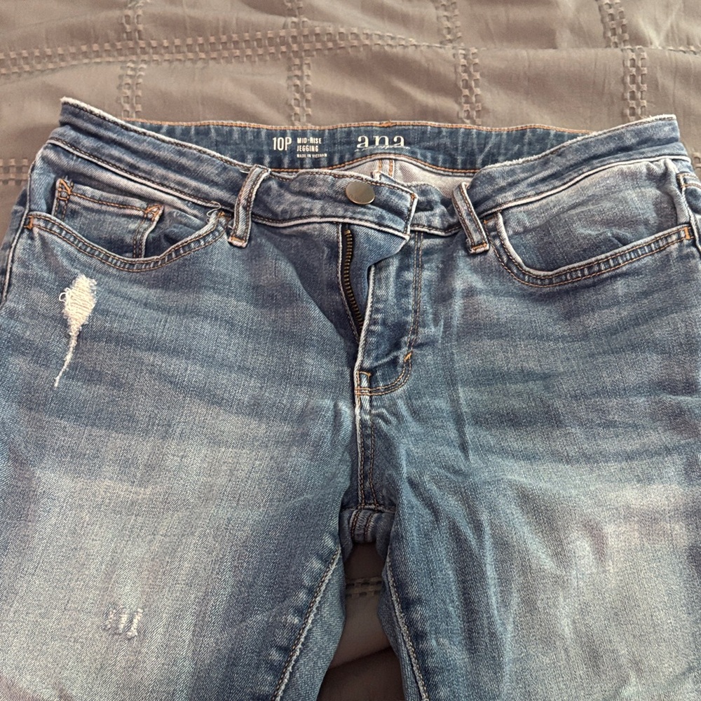 a.n.a Classic Blue Denim Jeans